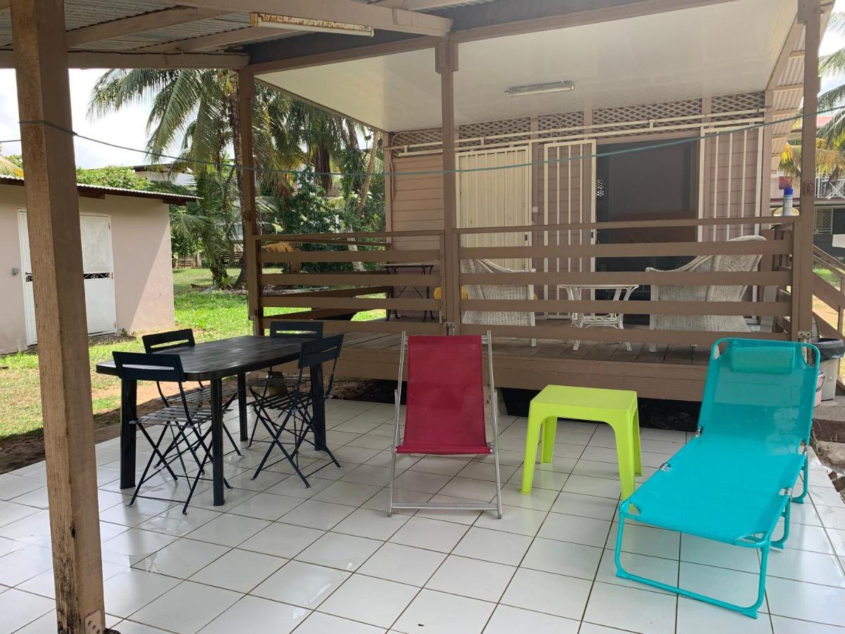 Вілла Yaounde Camp de Remire Екстер'єр фото